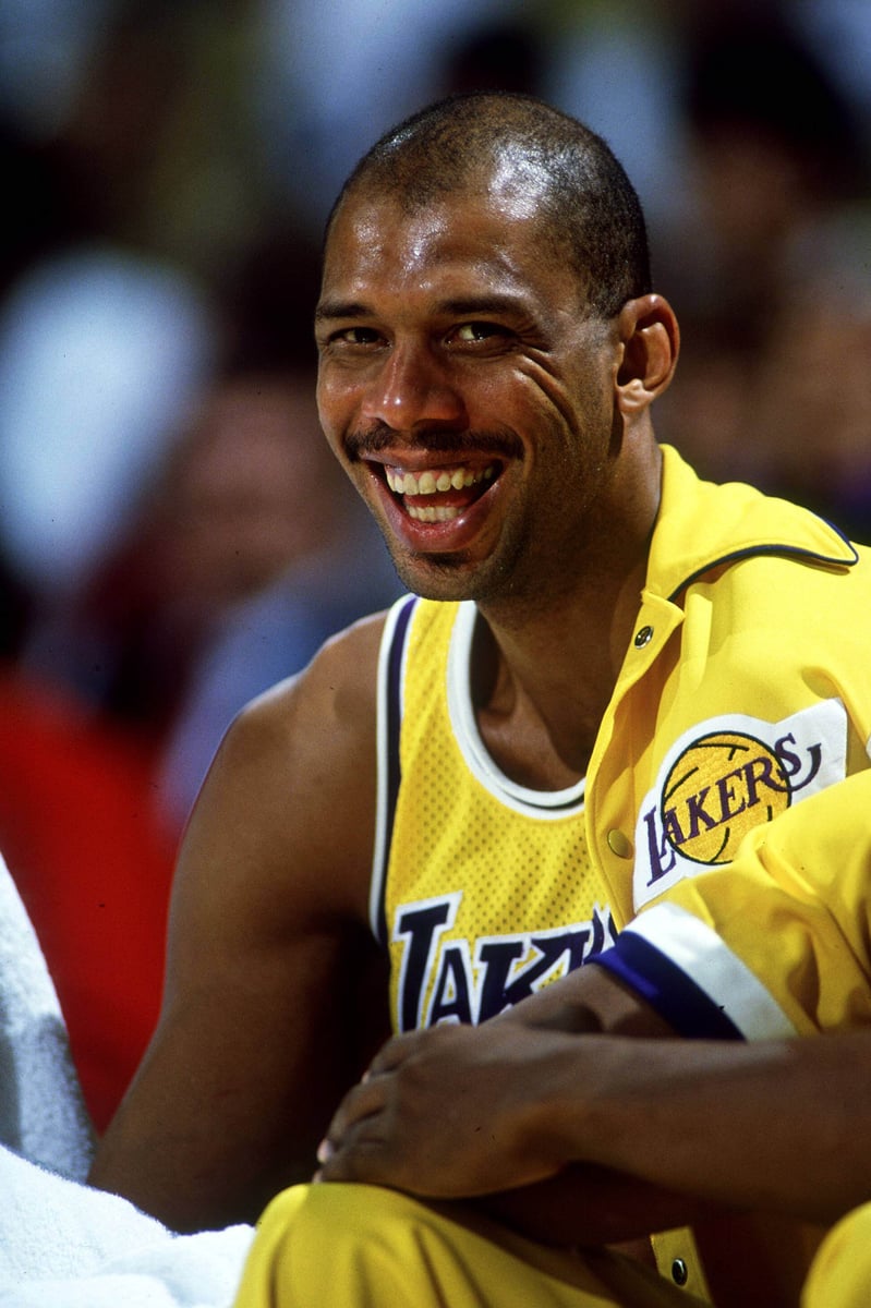 Kareem Abdul-Jabbar lächelt LA Lakers