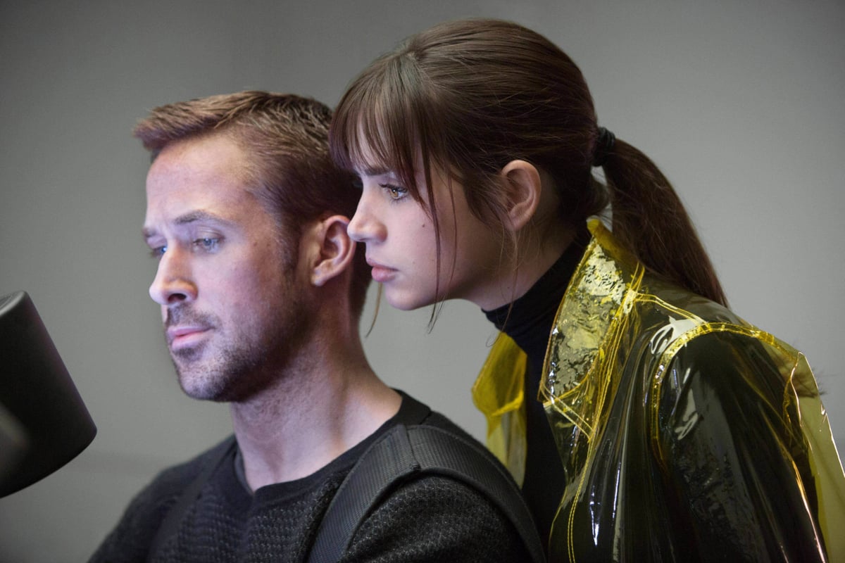 Ana de Armas and Ryan Gosling in “Blade Runner 2049”.