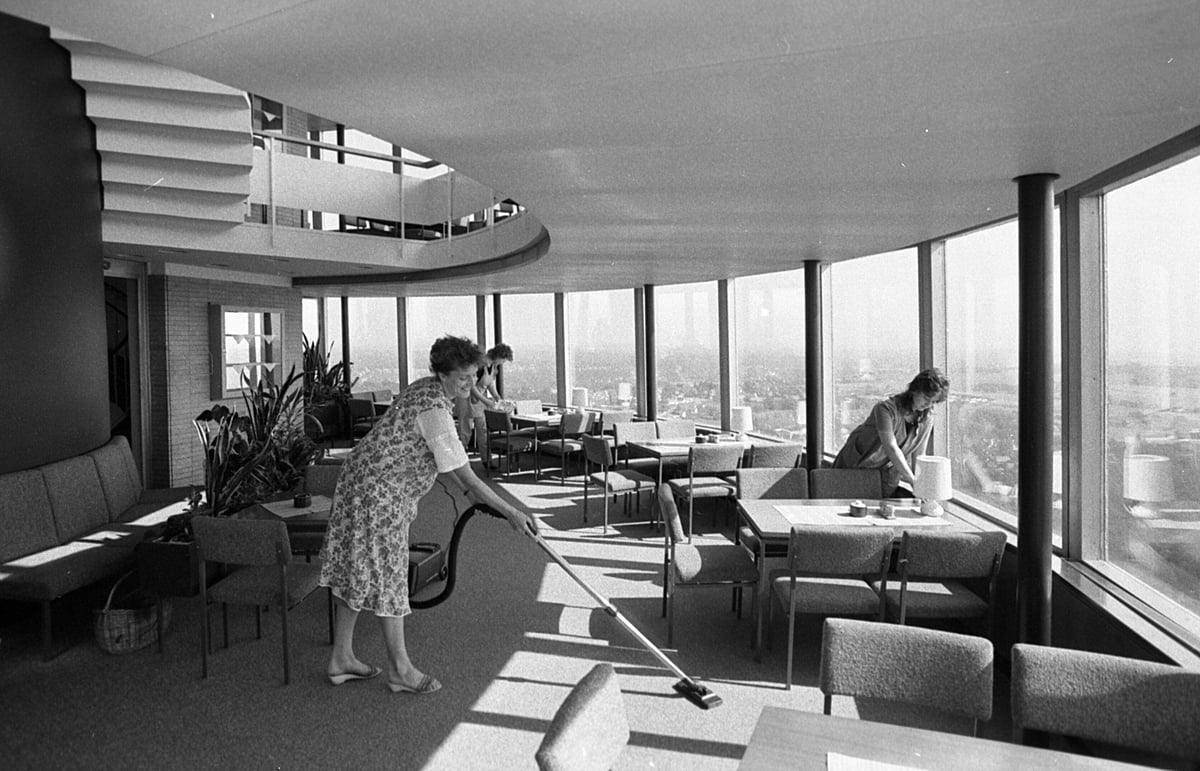 Berlin Fernsehturm, Renovations in 1988