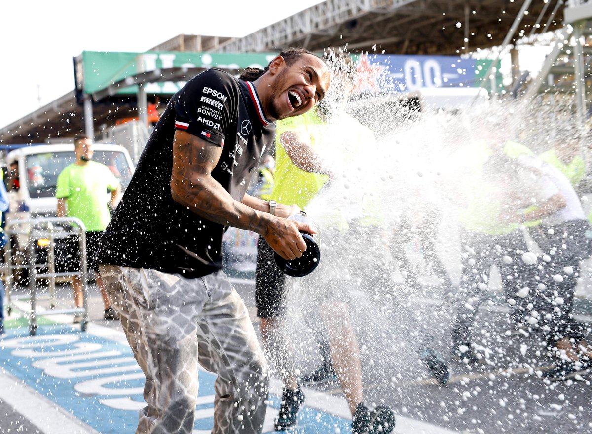 Lewis Hamilton celebrates 2021 GP Sao Paulo F1